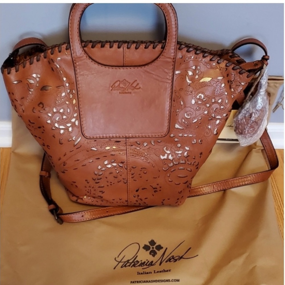 Patricia Nash Italian Leather Cut Out Tote-satchel‎ Bag-NWOT.